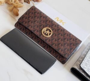MICHEAL KORS WALLET ( MAROON )