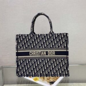 CHRISTIAN DIOR TOTE BAG WITH ZIPPER