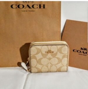 COACH_ MINIATURE MINI WALLET WITH BOX