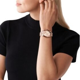 WOMENS WATCH