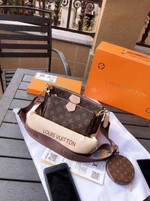 _vuitton_pochette_298