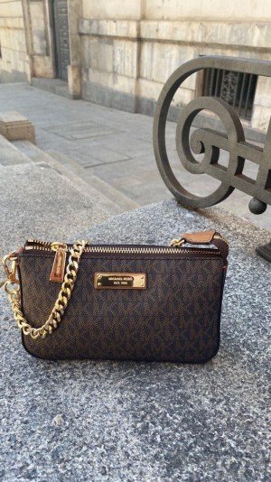MICHAEL_KORS_JET SET Signature Medium clutch with box 6234