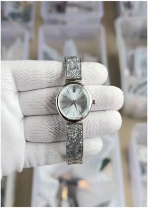 Swarovsk_i Rock Oval Crystal