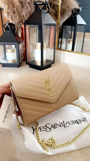 YSL SAINT LAURENT Grain De Poudre Matelasse Chevron Medium Monogram with brand box 5907